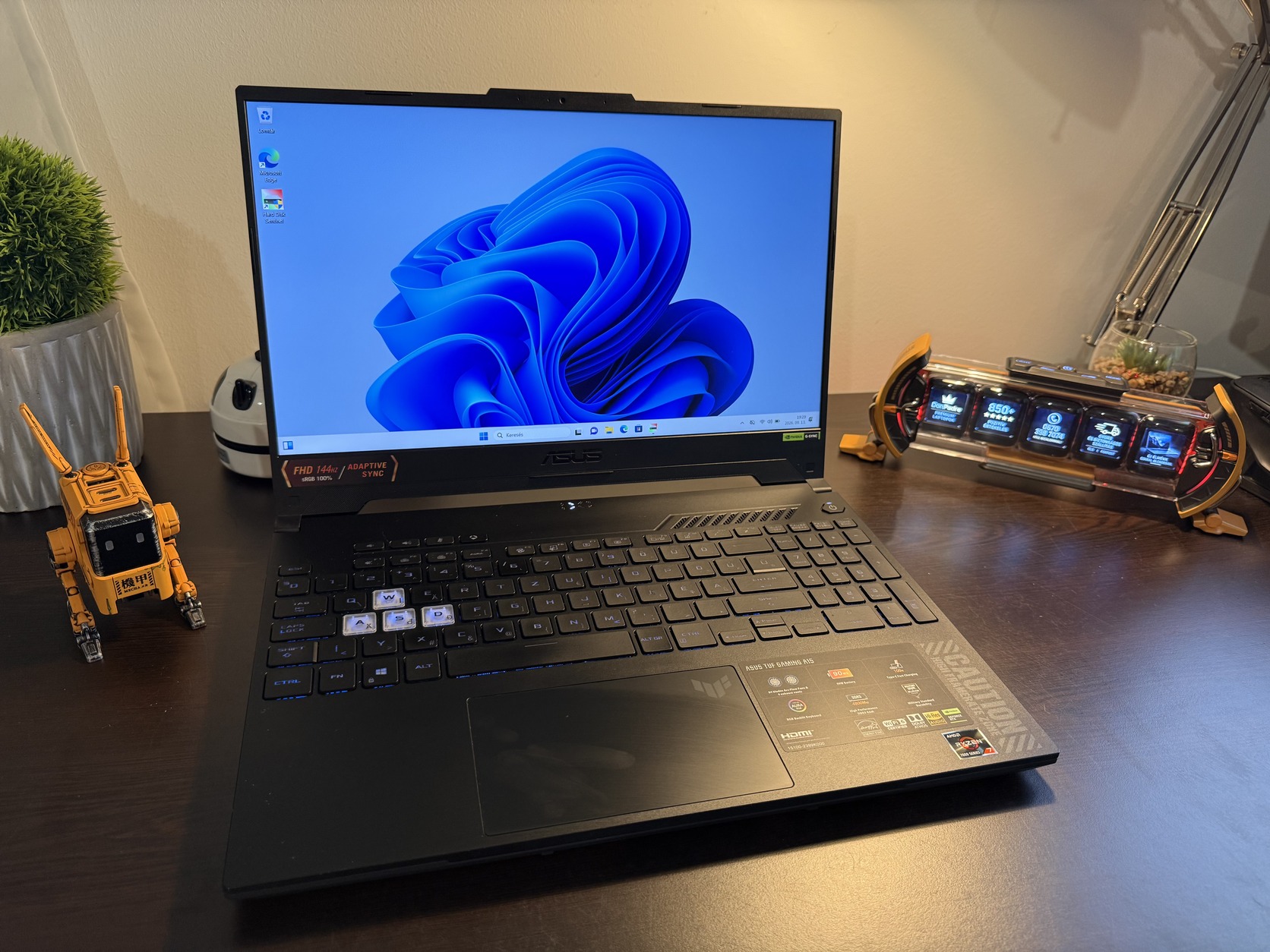 Asus TUF A15 FA507 — fotó 1