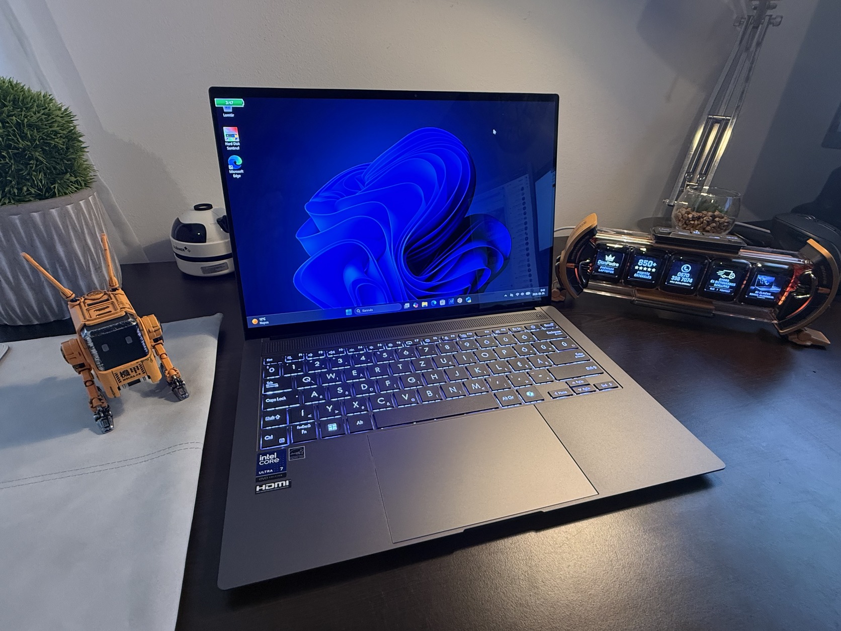 Asus Zenbook S14 UX5406 — fotó 1